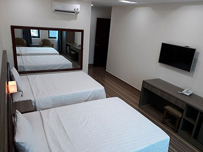 Khách sạn Hồng Châu